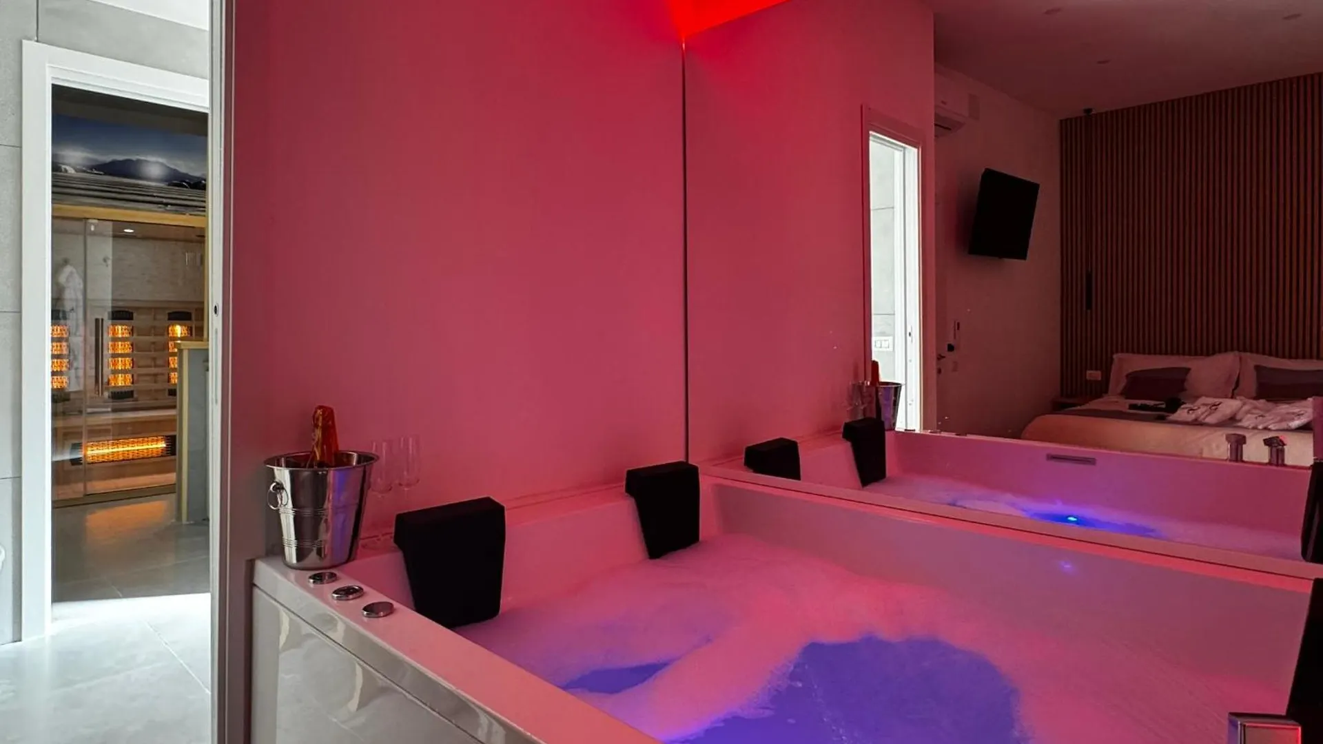 Scugnizzo Apartment Неаполь Италия