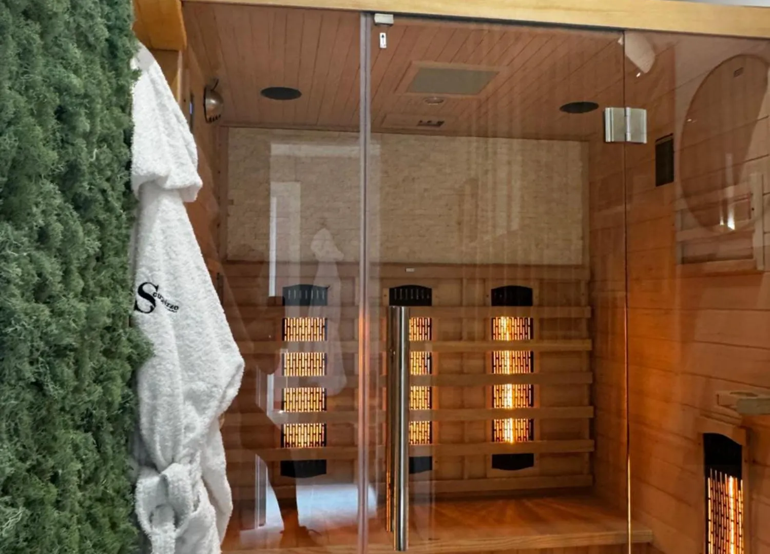 Scugnizzo Apartment Неаполь 0*,
